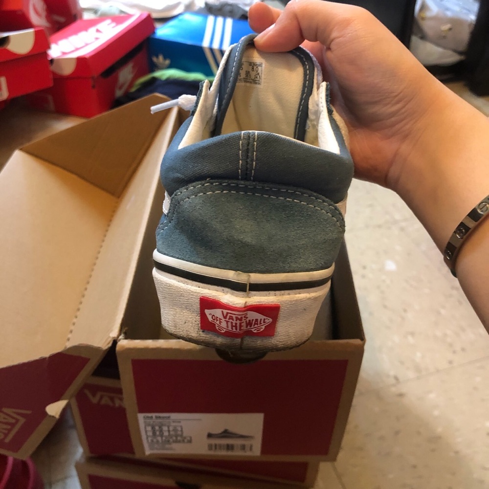 Vans shoes - Picture 2 of 3